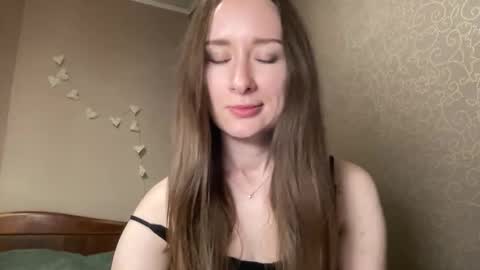 smilequeen_ online show from November 10, 2025, 7:24 pm