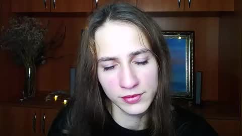 Charlotte online show from December 17, 2025, 1:28 pm