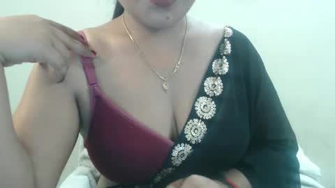 smiley online show from April 1, 2026, 12:50 pm