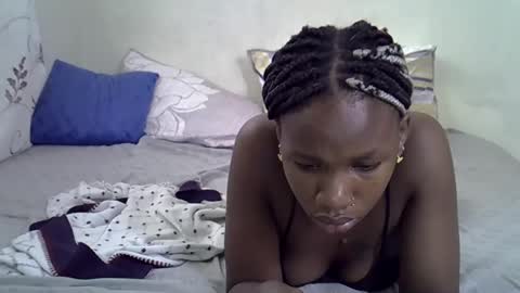 smilingpusssy online show from January 25, 2025, 7:38 am