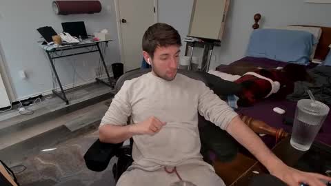 smilingwanker online show from March 4, 2025, 5:03 pm