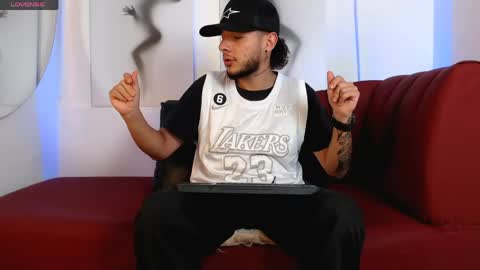 777 online show from May 3, 2026, 12:27 am