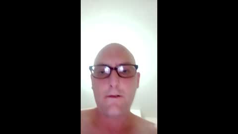 smithgzn online show from May 10, 2026, 9:42 pm