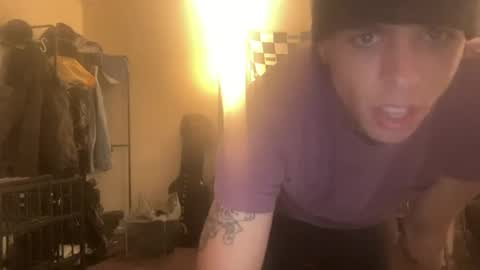 Snapshot of smithtwony chatting on October 3, 2025, 12:02 pm smithtwony online show from October 3, 2025, 12:02 pm