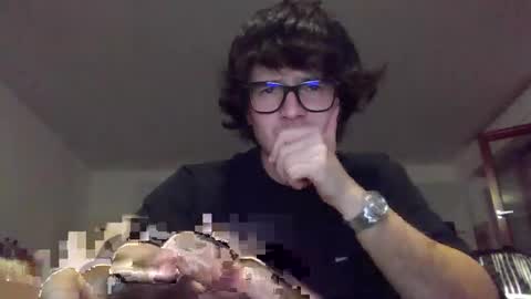 Snapshot of smo98king chatting on December 14, 2025, 9:19 pm italian meat online show from December 14, 2025, 9:19 pm