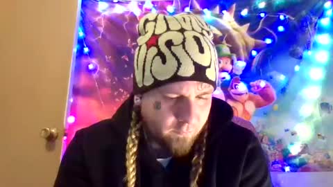 smoke online show from December 10, 2024, 3:33 pm