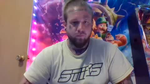 Snapshot of smokebluntafterblunt chatting on September 23, 2025, 10:46 pm smoke online show from September 23, 2025, 10:46 pm