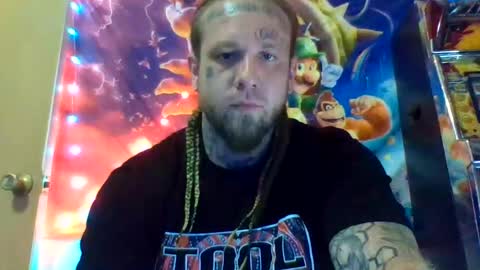 Snapshot of smokebluntafterblunt chatting on October 25, 2025, 10:26 pm smoke online show from October 25, 2025, 10:26 pm