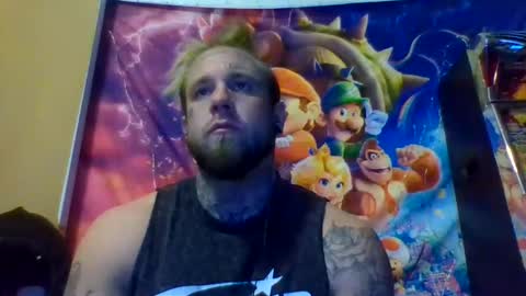 smoke online show from December 15, 2025, 1:10 am