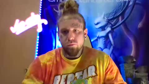 Snapshot of smokebluntafterblunt chatting on February 18, 2026, 12:06 am smoke online show from February 18, 2026, 12:06 am