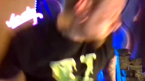 Snapshot of smokebluntafterblunt chatting on February 18, 2026, 12:12 pm smoke online show from February 18, 2026, 12:12 pm