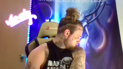 Snapshot of smokebluntafterblunt chatting on February 25, 2026, 3:38 am smoke online show from February 25, 2026, 3:38 am