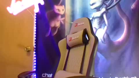 Snapshot of smokebluntafterblunt chatting on February 28, 2026, 1:39 am smoke online show from February 28, 2026, 1:39 am