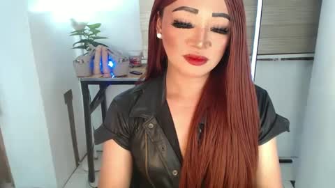Amanda online show from December 29, 2024, 1:34 am