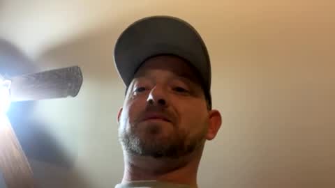 smokeymt420 online show from December 15, 2024, 12:51 am