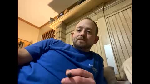 smokeymt420 online show from December 18, 2024, 12:29 pm