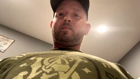 smokeymt420 online show from May 1, 2026, 5:34 am