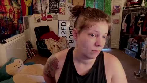 Snapshot of smokihippi chatting on October 2, 2025, 6:59 pm Big Dawg online show from October 2, 2025, 6:59 pm