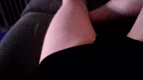 Snapshot of smokynight chatting on October 29, 2025, 2:03 am smokynight online show from October 29, 2025, 2:03 am