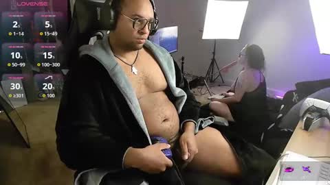 Smoothj2011 online show from October 8, 2025, 7:50 am