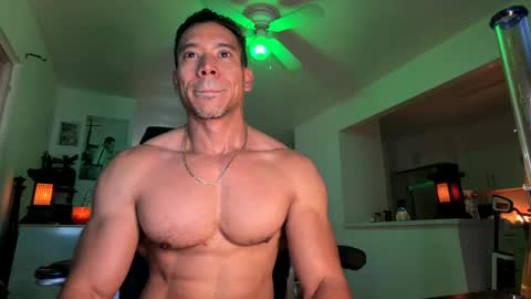 smoothripz online show from March 18, 2026, 5:54 am