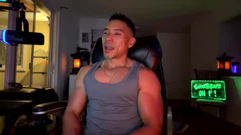 smoothripz online show from April 17, 2026, 7:11 am