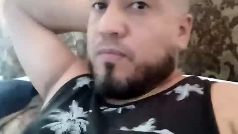smoothstrik3r online show from April 25, 2026, 8:06 pm