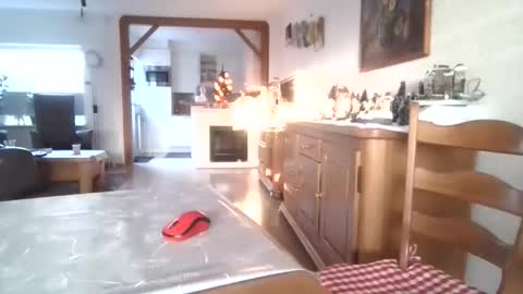 smoothy5460 online show from December 15, 2025, 8:18 am