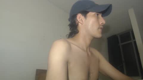 Snapshot of snackontime19 chatting on September 11, 2025, 5:18 am snackontime19 online show from September 11, 2025, 5:18 am