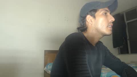 Snapshot of snackontime19 chatting on September 16, 2025, 4:35 am snackontime19 online show from September 16, 2025, 4:35 am