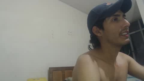 Snapshot of snackontime19 chatting on October 1, 2025, 5:13 am snackontime19 online show from October 1, 2025, 5:13 am