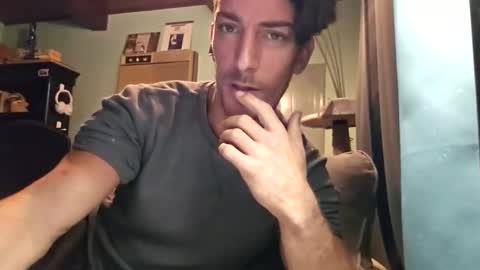 Snackyyyy online show from May 10, 2026, 12:38 am