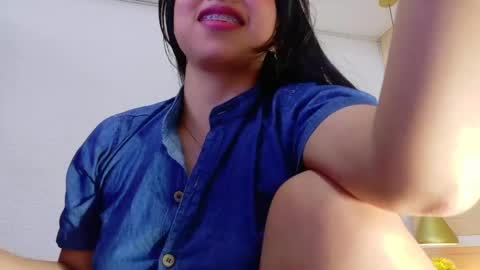 Hellen  online show from March 6, 2025, 8:08 am