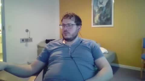 Snapshot of snebolden chatting on March 4, 2025, 3:48 pm snebolden online show from March 4, 2025, 3:48 pm