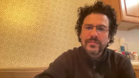 Snapshot of snfrisco1976 chatting on December 17, 2024, 8:56 am snfrisco1976 online show from December 17, 2024, 8:56 am
