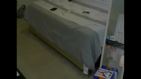 Snapshot of snizniz chatting on December 9, 2024, 1:34 pm snizniz online show from December 9, 2024, 1:34 pm