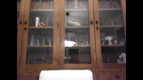 snoecks online show from February 20, 2026, 8:20 pm