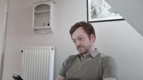 Snapshot of snoecks chatting on May 1, 2026, 9:47 am snoecks online show from May 1, 2026, 9:47 am