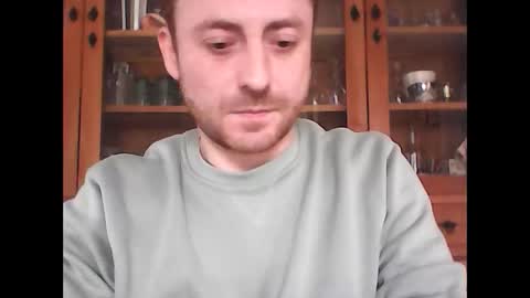 snoecks1 online show from February 16, 2026, 2:46 pm