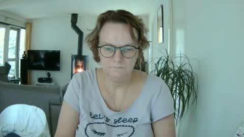 Snoeske and Woodwurm online show from December 13, 2024, 2:16 pm