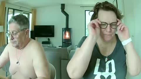 Snoeske and Woodwurm online show from January 31, 2025, 11:24 am