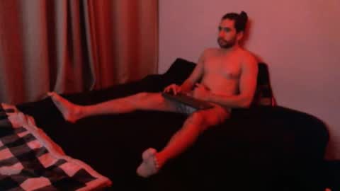 snow92jake online show from November 30, 2025, 10:19 am