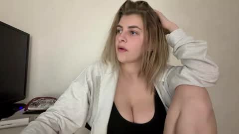 Emma online show from July 13, 2026, 10:56 pm