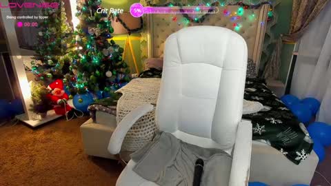 snow_whiteeex online show from December 28, 2024, 5:12 am