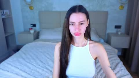 Snapshot of snow_whiteeex chatting on June 7, 2026, 4:16 am snow_whiteeex online show from June 7, 2026, 4:16 am