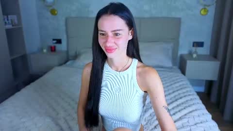 Snapshot of snow_whiteeex chatting on June 23, 2026, 4:10 am snow_whiteeex online show from June 23, 2026, 4:10 am