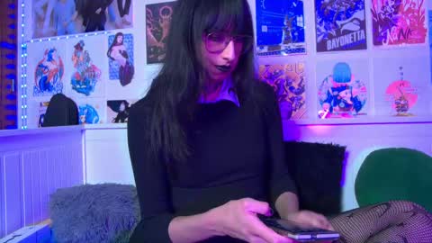 Snow and Bubble online show from February 16, 2025, 10:21 pm