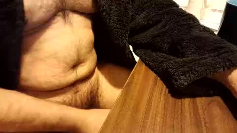 watchmecum online show from February 6, 2026, 5:05 pm