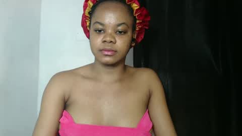 Snapshot of snowdrop5 chatting on February 16, 2025, 7:16 pm snowdrop5 online show from February 16, 2025, 7:16 pm