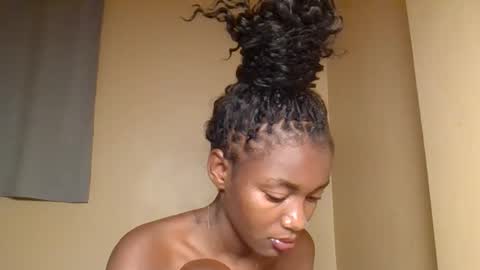 Snowie eyes online show from March 2, 2026, 10:38 pm